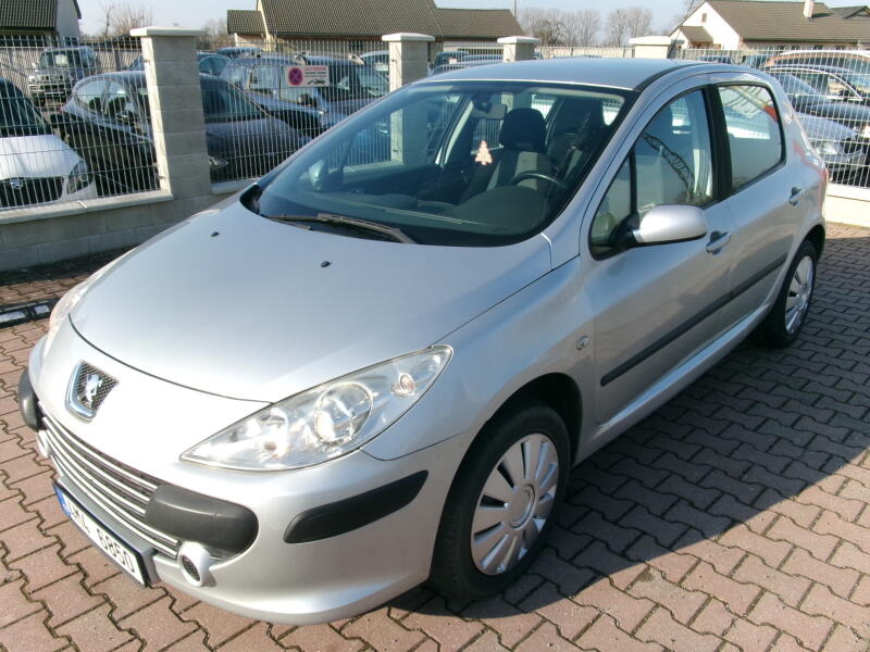 Peugeot 307