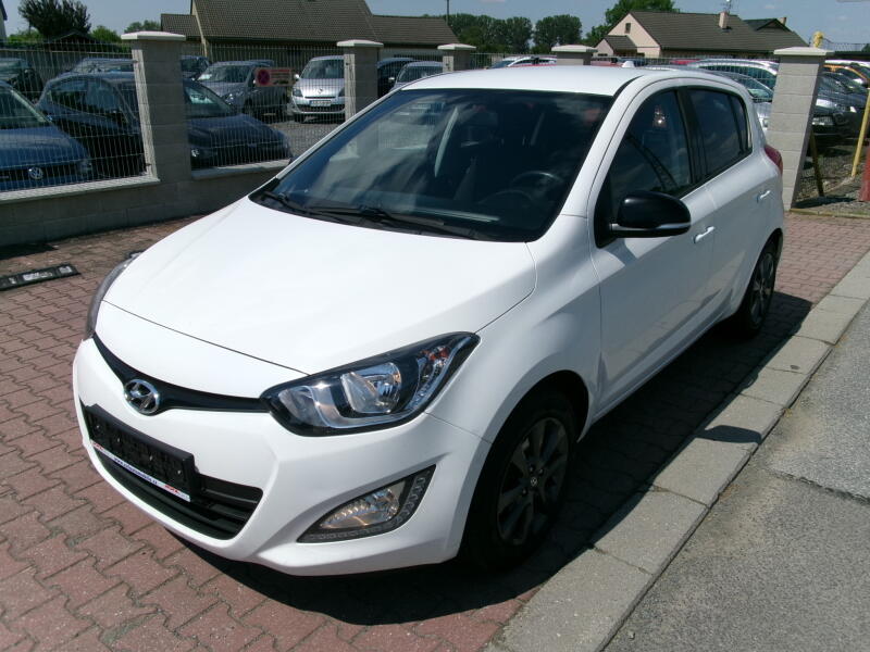 Hyundai i20