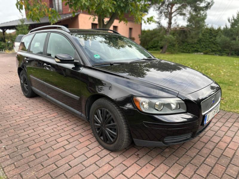 Volvo V50