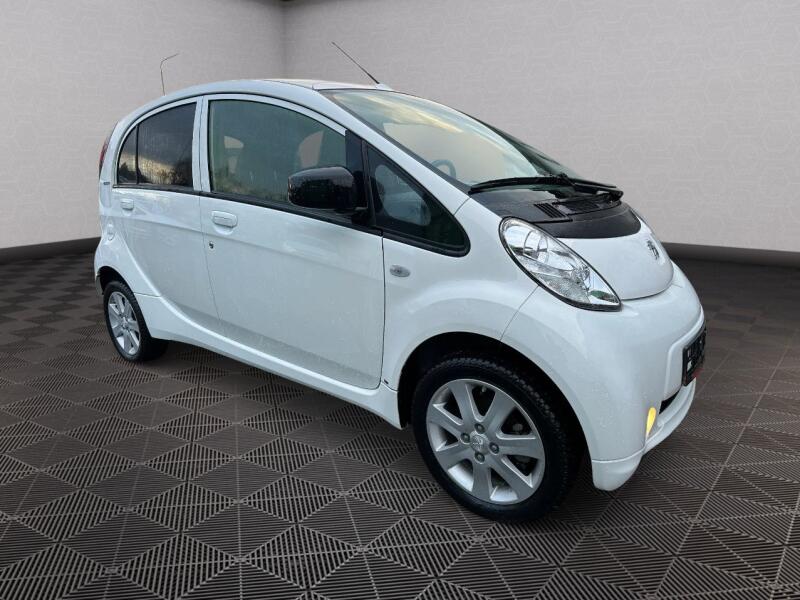 Peugeot iOn