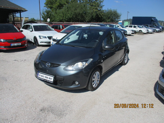 Mazda 2