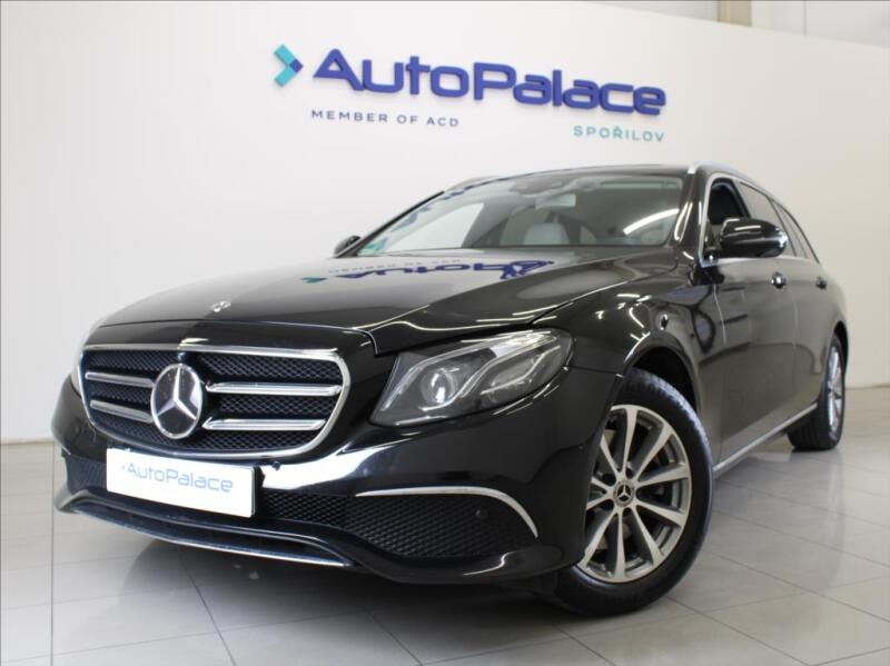Mercedes-Benz Triedy E
