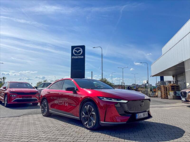 Mazda 6e