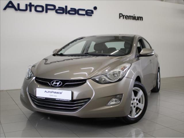 Hyundai Elantra 1,6 i 97kW MT 143tkm. ČR