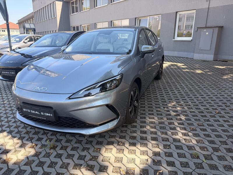 BYD Seal 5 DM-i