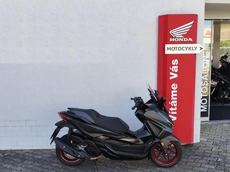 Honda Forza 125 ABS