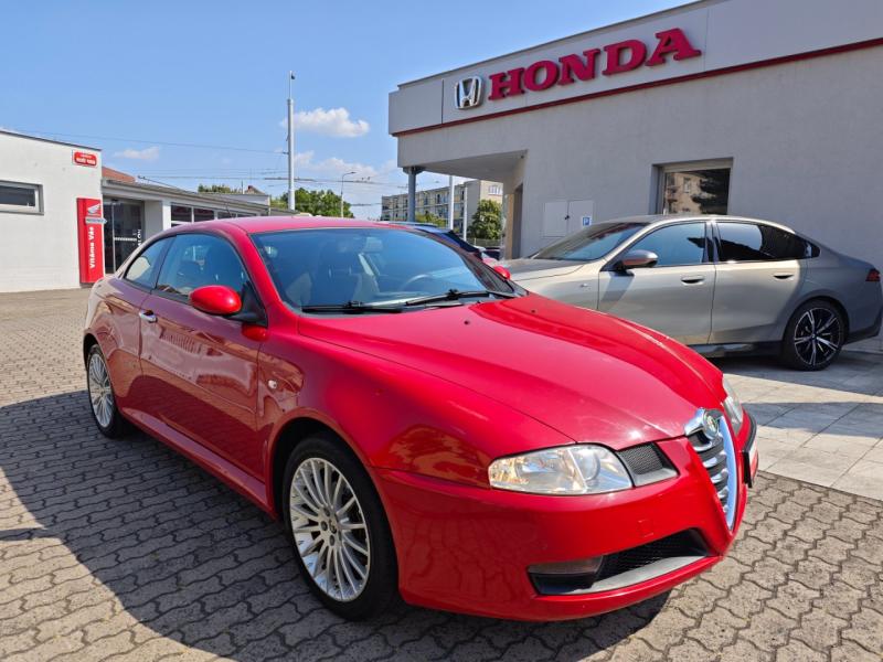 Alfa Romeo GT