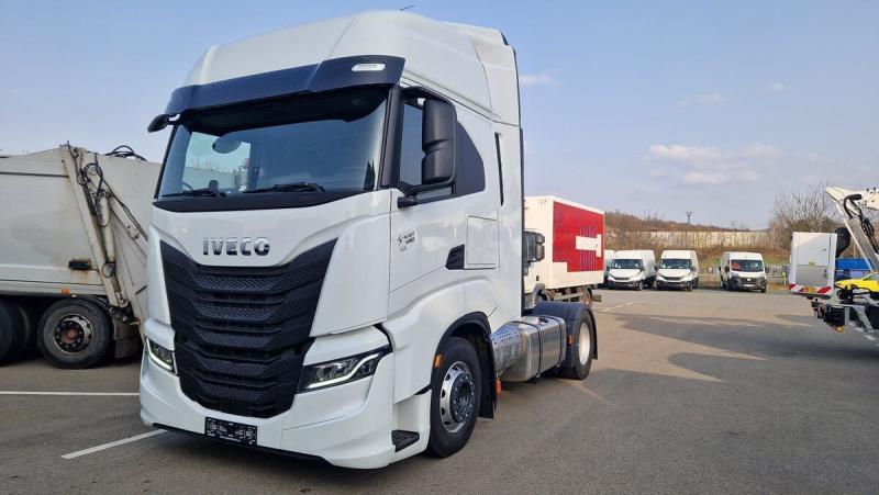 Iveco S-WAY