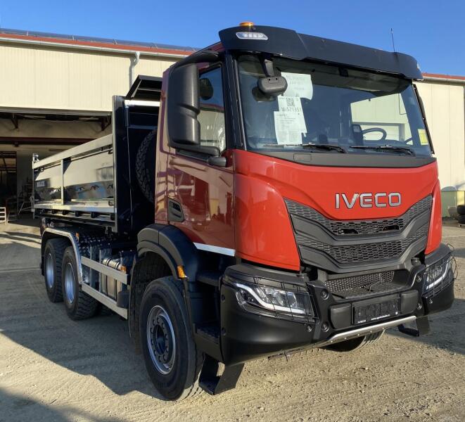 Iveco X-WAY