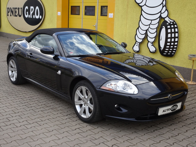 Jaguar XK