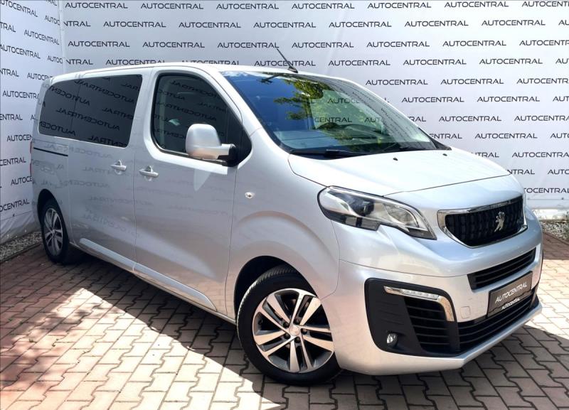 Peugeot Traveller
