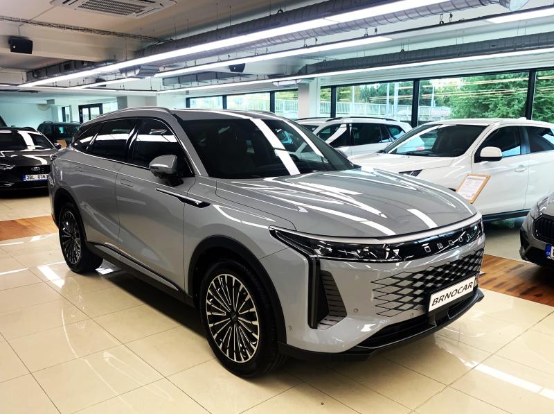 Omoda 9 PHEV