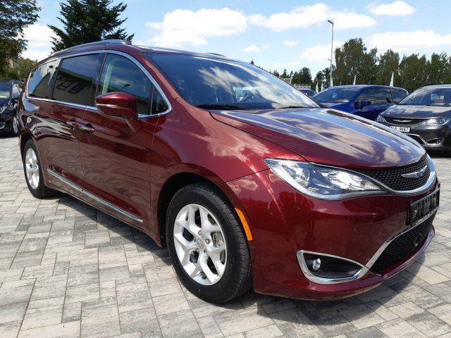 Chrysler Pacifica