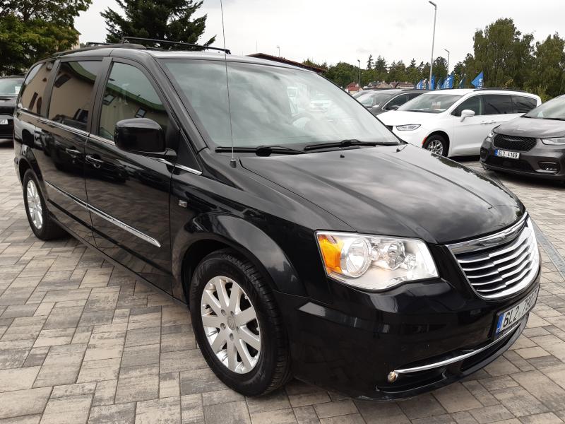 Chrysler Town & Country