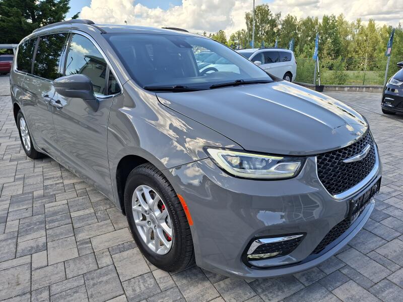 Chrysler Pacifica