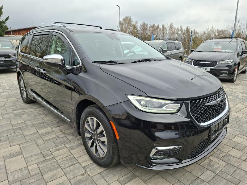 Chrysler Pacifica