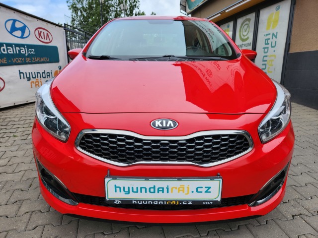 Kia Ceed 1.4-TOP STAV-KLIMA-TEMPOMAT