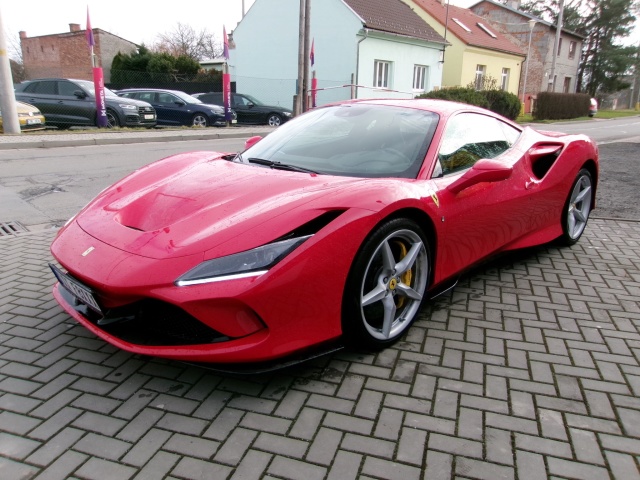 Ferrari F8 Tributo