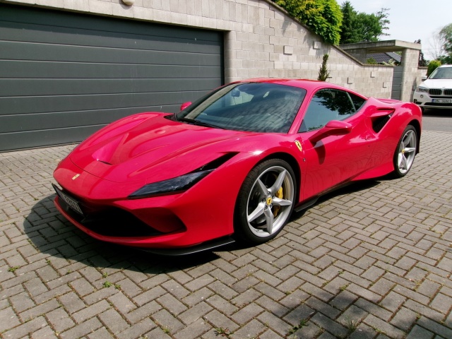 Ferrari F8