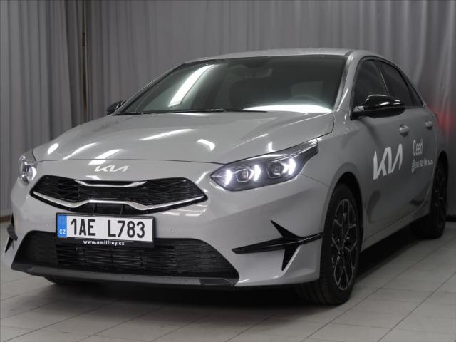 Kia Ceed 1,5 Edice 30 K odběru 08/2025