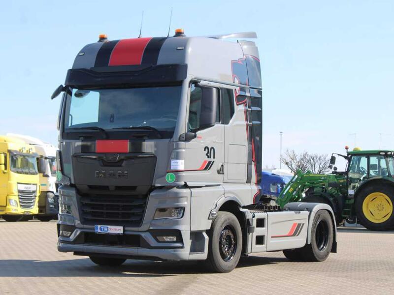 MAN TGX