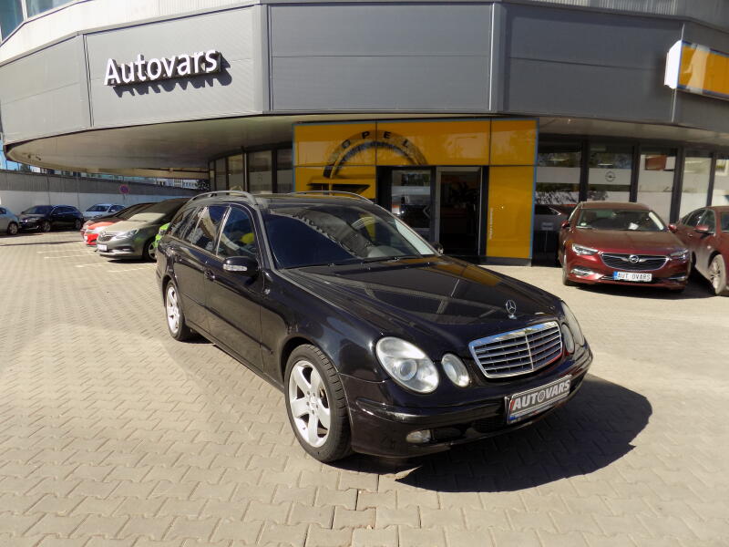 Mercedes-Benz Serii E