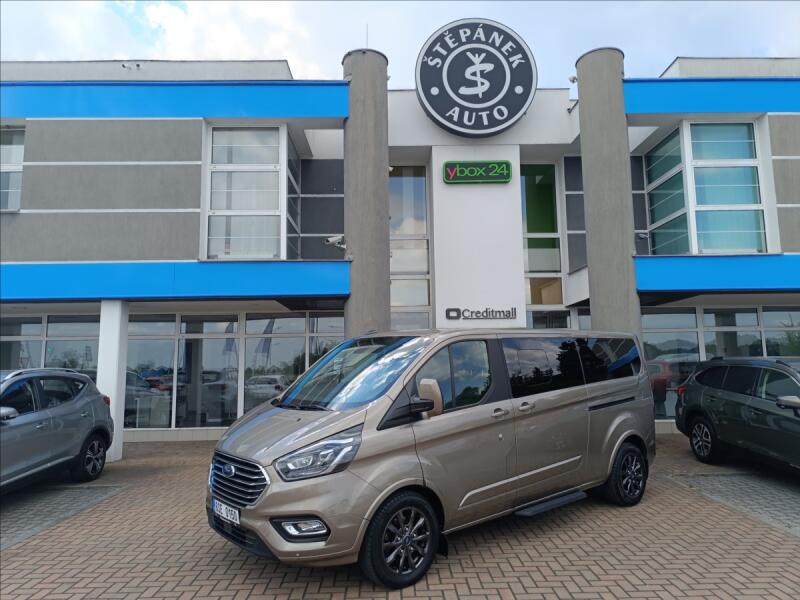 Ford Tourneo Custom