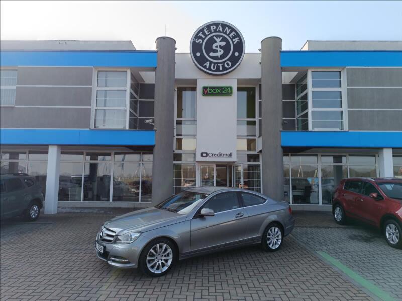 Mercedes-Benz Triedy C