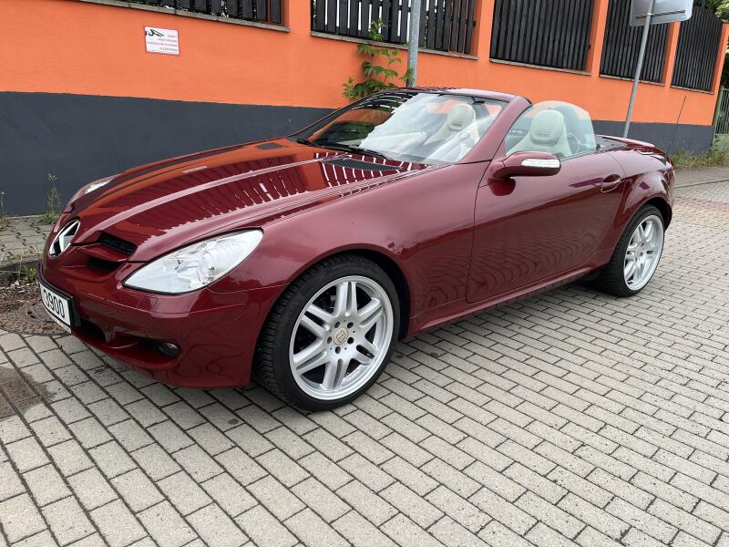 Mercedes-Benz SLK