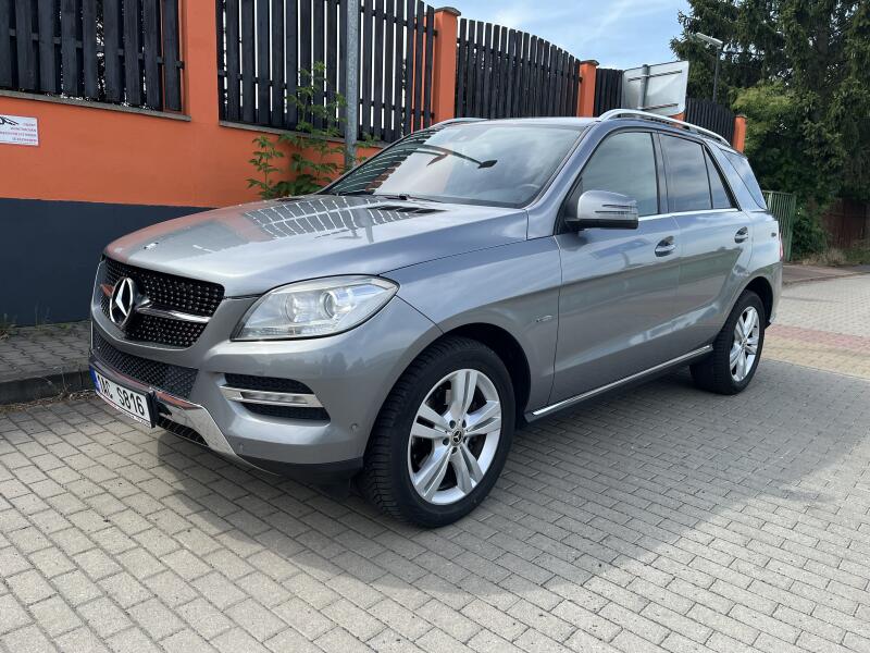 Mercedes-Benz Triedy M