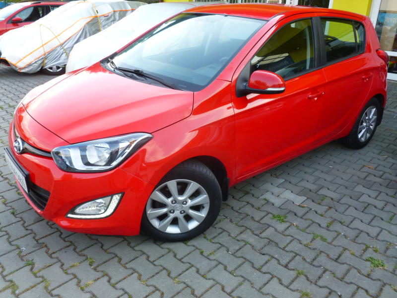 Hyundai i20