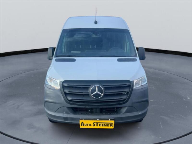 Mercedes-Benz eSprinter