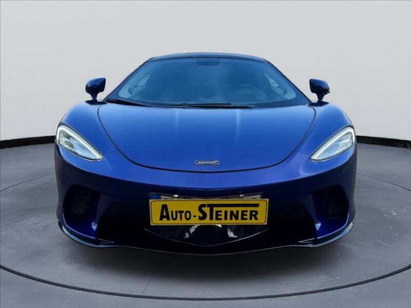 McLaren GT