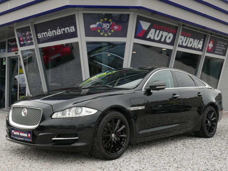 Jaguar XJ