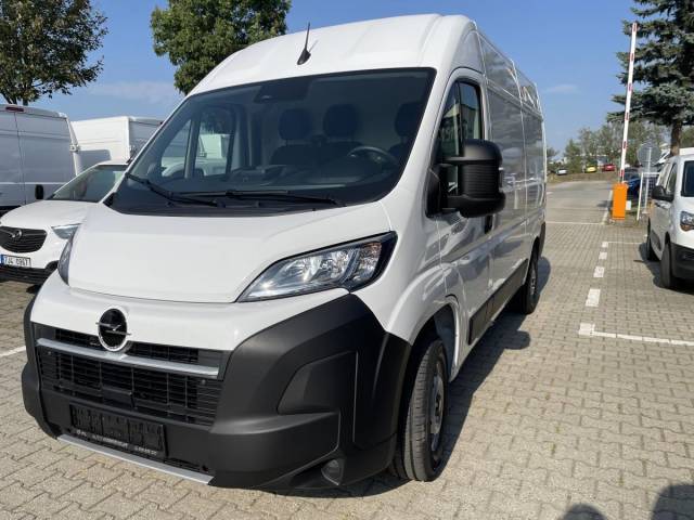 Opel Movano