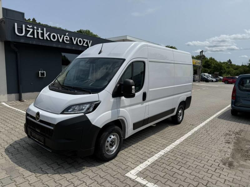 Opel Movano
