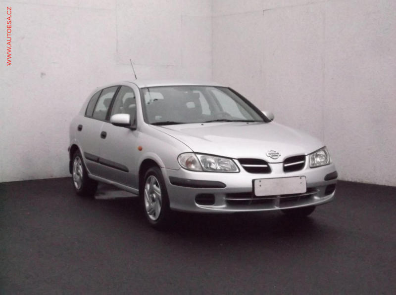 Nissan Almera