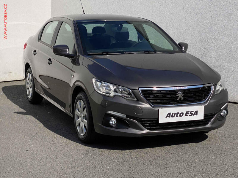 Peugeot 301