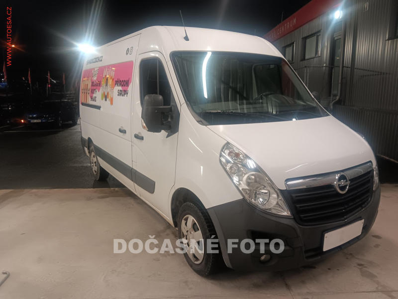 Opel Movano