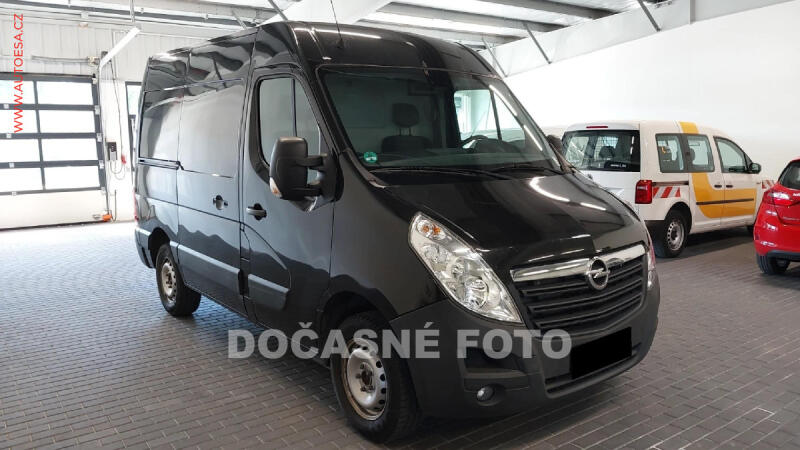 Opel Movano