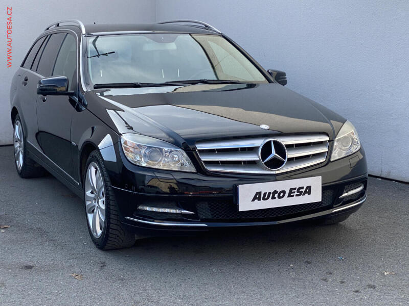 Mercedes-Benz Triedy C