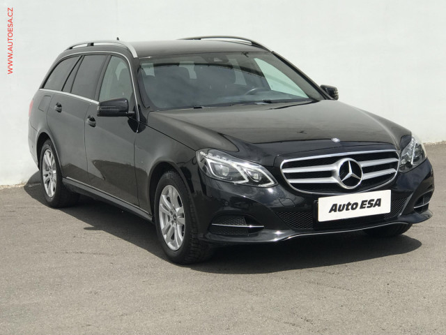 Mercedes-Benz Triedy E