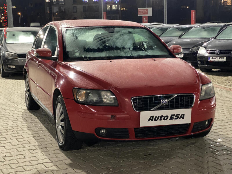 Volvo S40