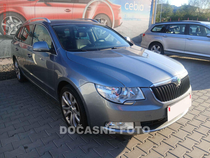 �koda Superb