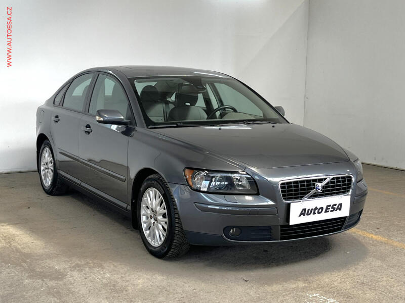 Volvo S40