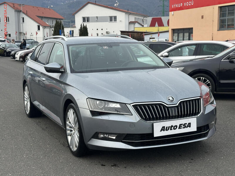 �koda Superb