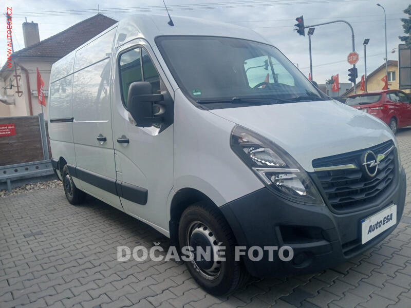 Opel Movano