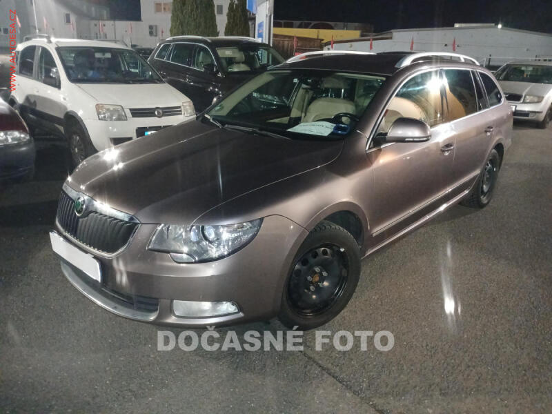 �koda Superb