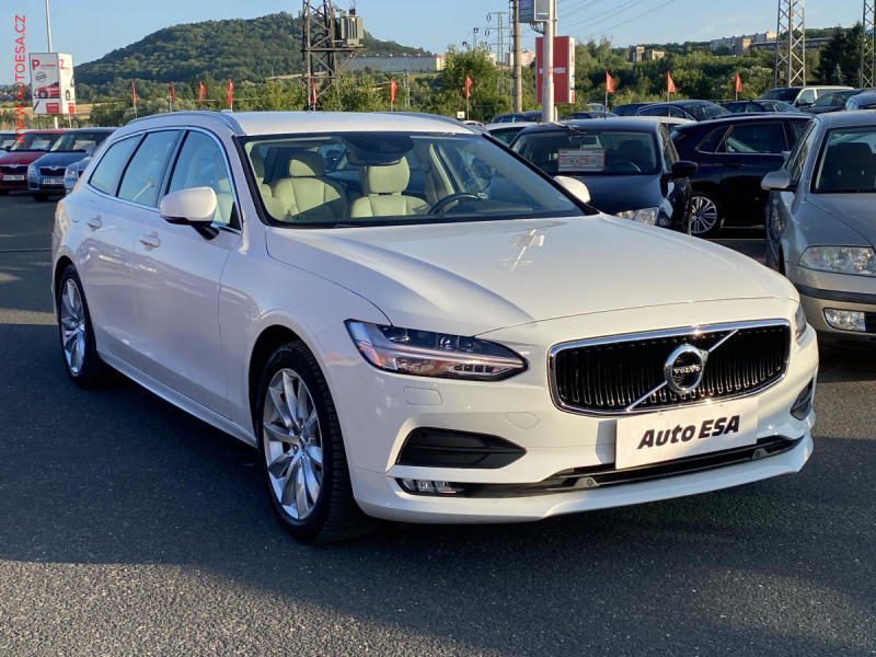 Volvo V90