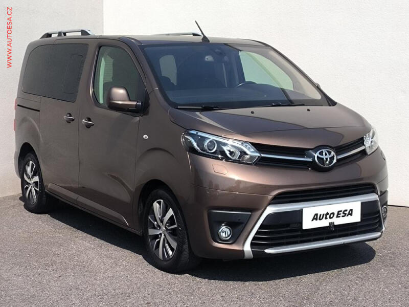 Toyota ProAce Verso